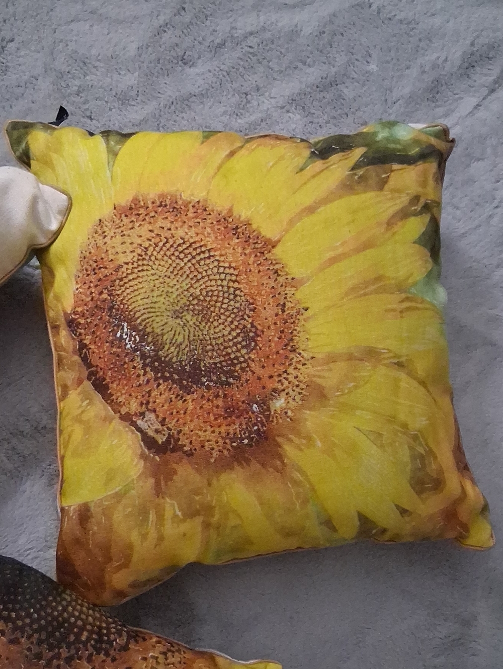 New Port SUNFLOWER Linen Pillow